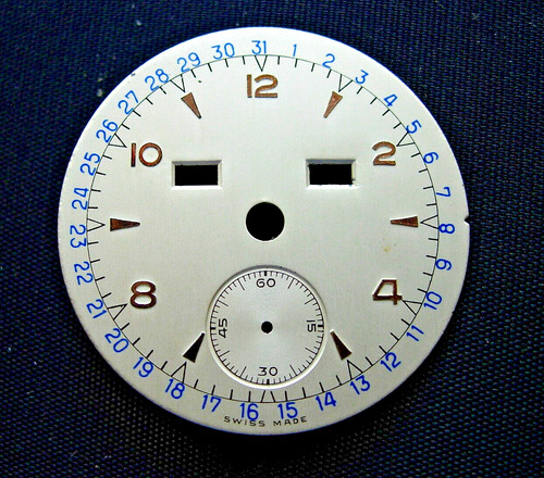 Vintage triple date - date, gold
