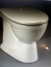 JOB LOT BATHROOMS  WC PANS