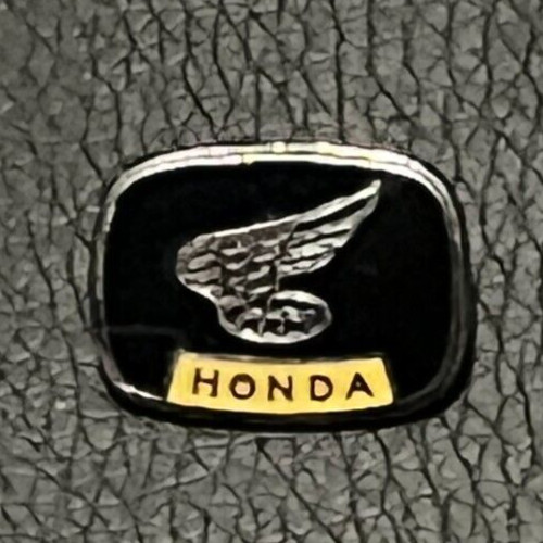 Motorcycle pin badge honda - motorcycle,