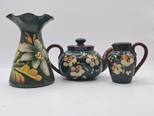 Aller vale pottery flower - aller,