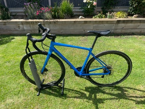 Giant contend medium road - contend,