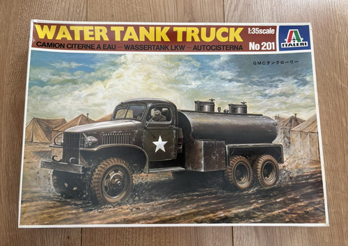 Italeri model kit - -, water