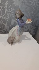 Nao LLADRO Porcelain Figurine