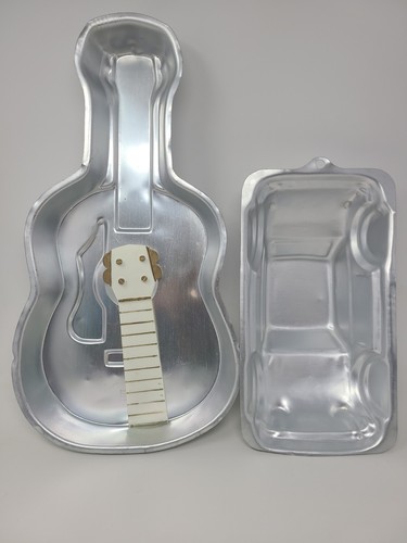 Lot two wilton cake pans - wilton,