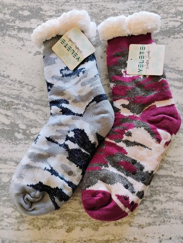 Yelete lot two pairs - lot, of