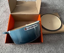 Le Creuset Cast Iron Round Casserole 28cm Marine (BNIB) RRP £370