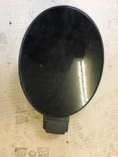 Jaguar X-TYPE FUEL FLAP WITH