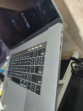 READ! Apple MacBook Pro 15-inch 2018 i9 16GB RAM, 500GB SSD (Screen Damaged)