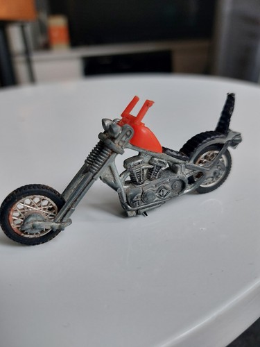 Hot wheels rrrumblers mean - hot,
