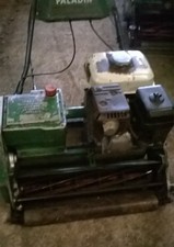 Cylinder mower low cut Lloyds