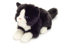 Teddy hermann cat lying - teddy,