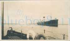 1933 RN Officer on leave