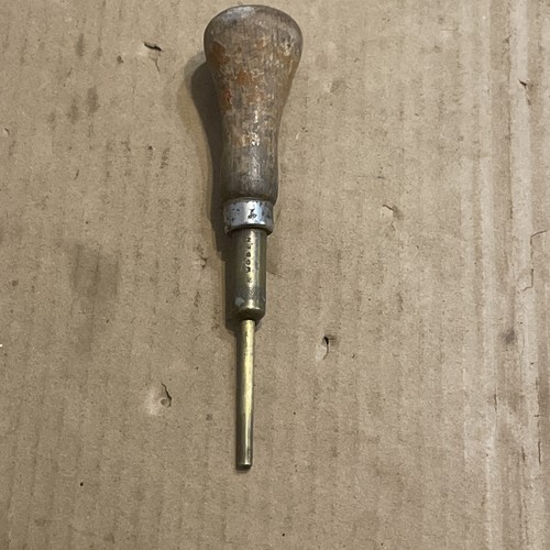 Vintage push pin - push, woden