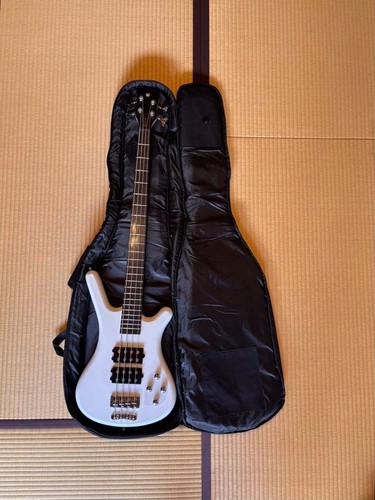Warwick corvette active - active, bass