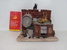 Peter Fagan Colour Box Cats The Coal Bunker Figurine   MA10