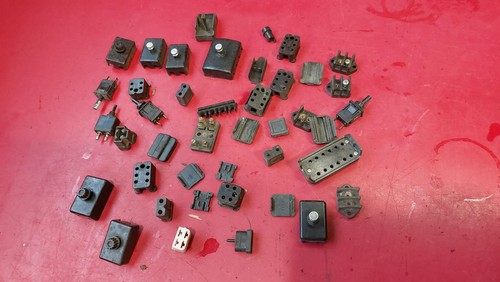 Plug housing cover fuse - 42,