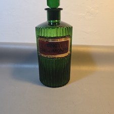 Victorian antique green ribbed - green,