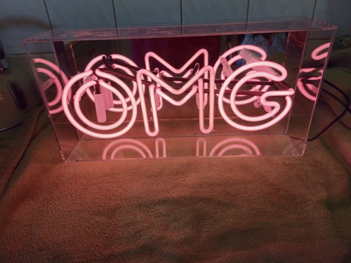 Omg pink neon light party - pink,