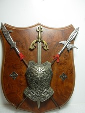 Ornamental Shield Shaped Wall