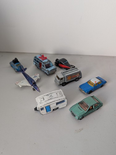 Mixed lot corgi - lot, husky