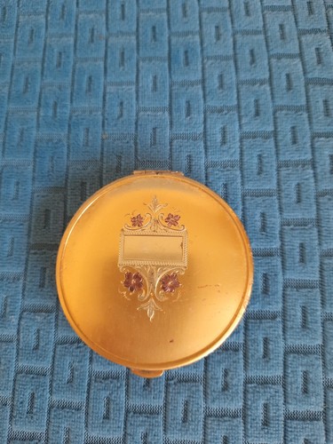 Vintage 1940 gold tone - vintage, and