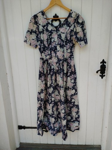 Vintage navy and pink look - navy,