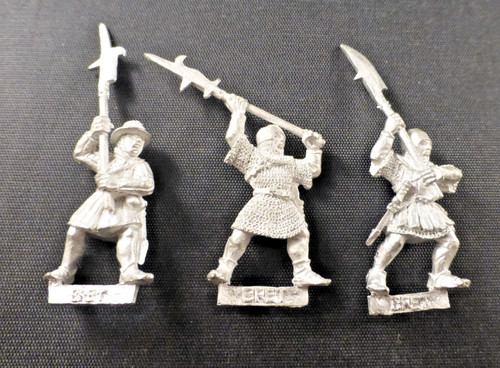 Bretonnian men arms set - at,