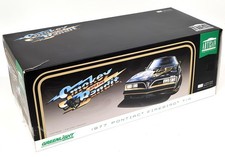 Greenlight 1/18 Smokey & the Bandit Pontiac Trans-Am '77 Black Diecast Model Car