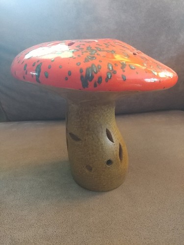 Vtg mushroom toadstool lawn - mushroom,