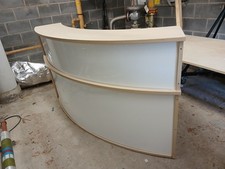 HUGE OFFICE QUALITY RECEPTION DESK IN MAPLE UNIT TOP QUALITY 2mtr