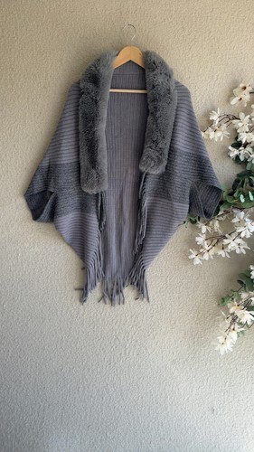 Grey faux fur collar knitted - fur,