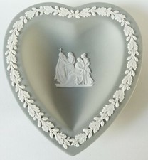 Wedgwood Grey Jasperware Pin