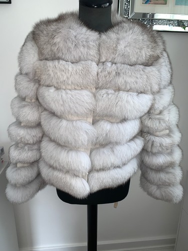 Luxury farmed real fox - farmed,
