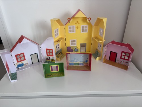 Peppa pig fold - away, house