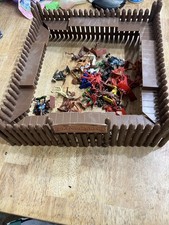 Britain’s Cowboy Fort With 60MM Cowboys And Indians