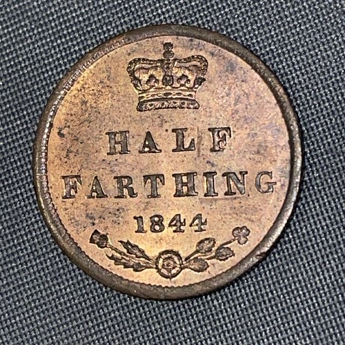 Queen victoria half farthing - queen,
