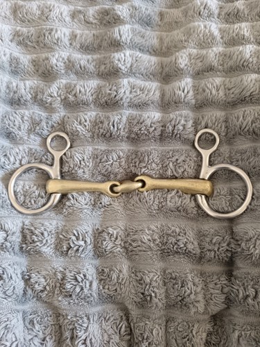 Neuchule hanging cheek - hanging,
