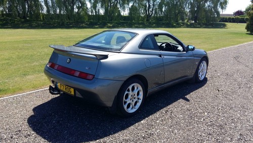 Alfa romeo gtv - 916, cup