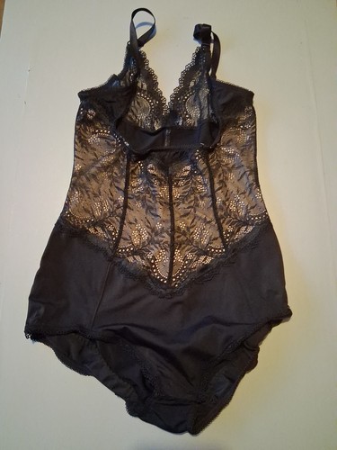 Black shapewear bodysuit - black,