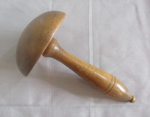 Vintage wooden darning - wooden,