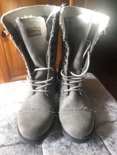 Bench Mid-Calf Trench