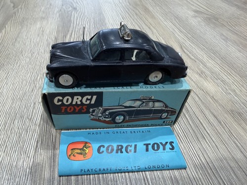 Corgi toys 209 riley - toys,