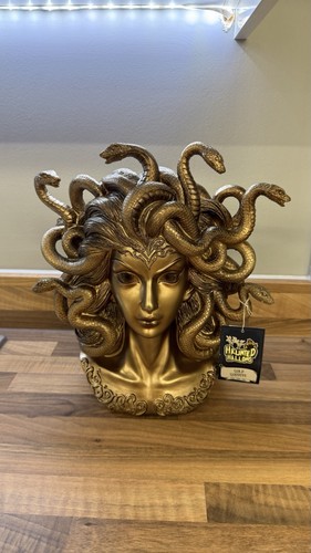 Medusa bust sculpture - medusa, gothic