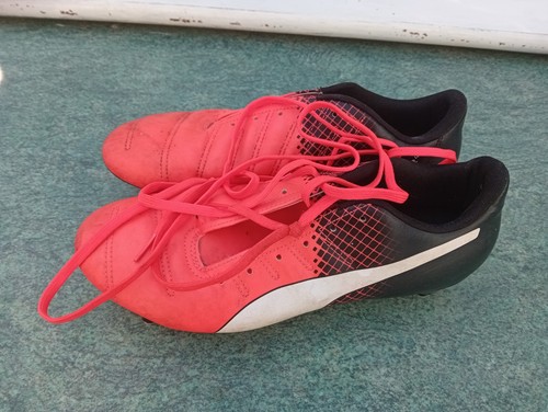 Football rugby boots metal - football, boots,