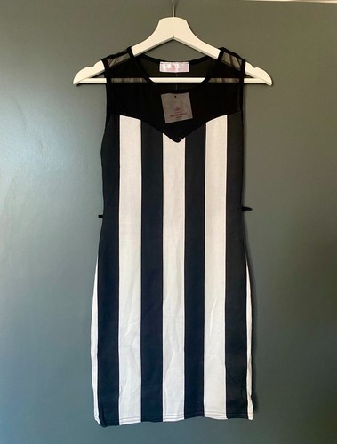 Black white striped - &,
