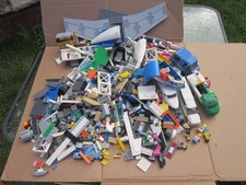 LARGE MIXED LEGO SET OF TOWN