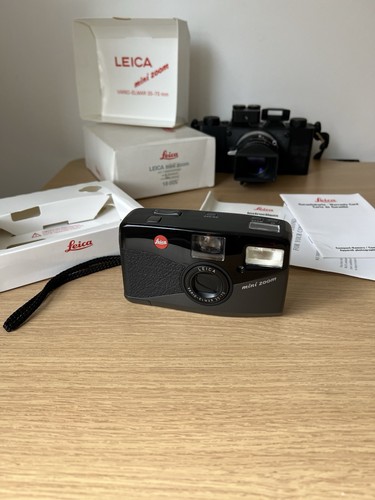 Nmint boxed leica mini zoom - nmint,