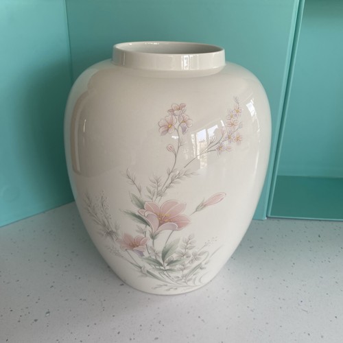 Poole pottery marlfield - poole,