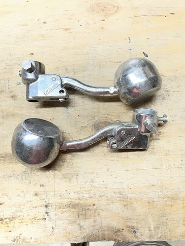 Pair vtg norris - of,
