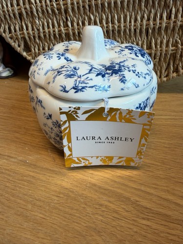 Laura ashley nancy myers - laura,